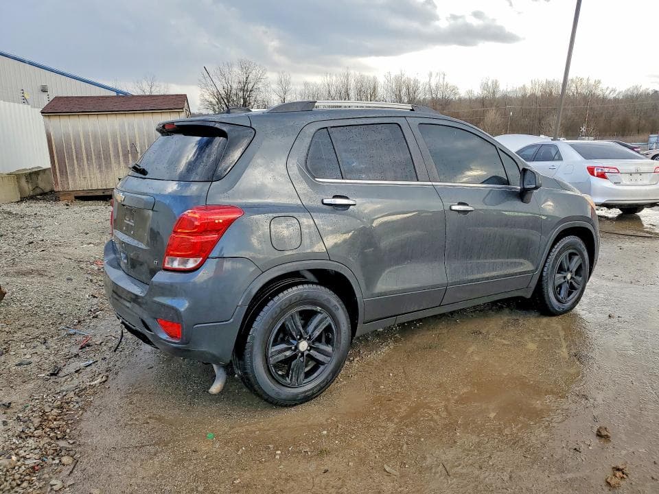 2017 CHEVROLET TRAX 1LT 3