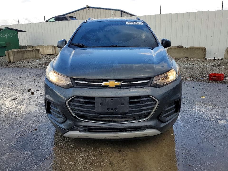2017 CHEVROLET TRAX 1LT 5