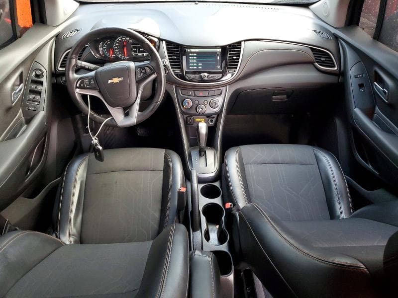 2017 CHEVROLET TRAX 1LT 8
