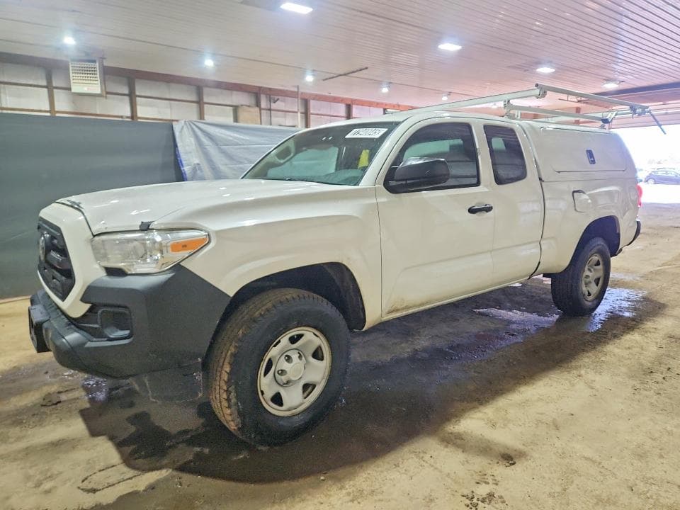 2017 TOYOTA TACOMA - 1
