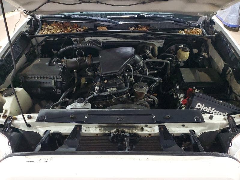 2017 TOYOTA TACOMA 11