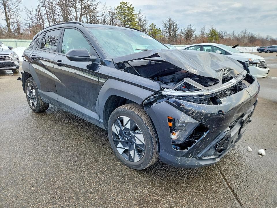 2024 HYUNDAI KONA SEL 4