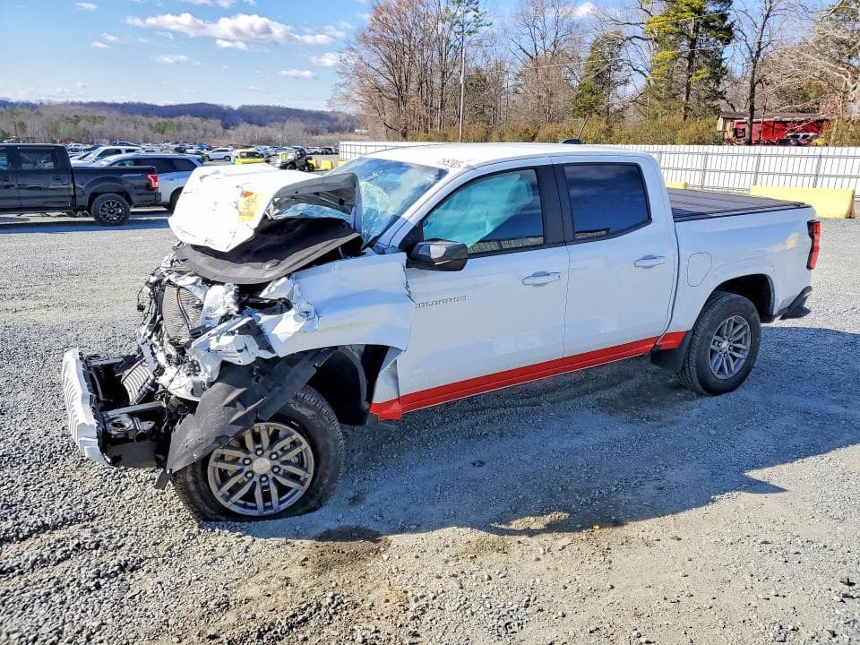 2024 CHEVROLET COLORADO LT 1