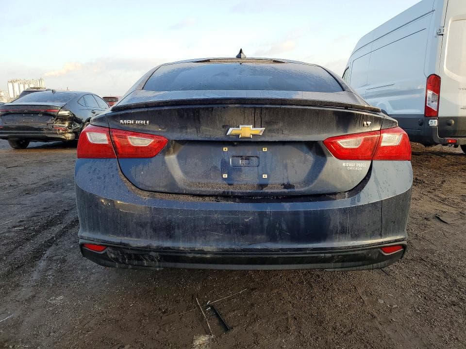 2017 CHEVROLET MALIBU LT LT 6