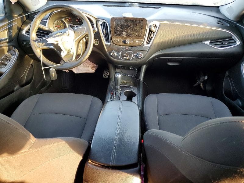 2017 CHEVROLET MALIBU LT LT 8