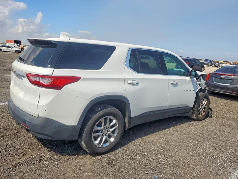 2018 CHEVROLET TRAVERSE LS LS 3