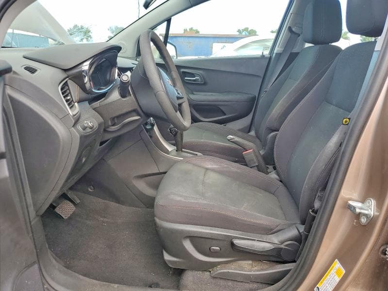 2018 CHEVROLET TRAX LS LS 8