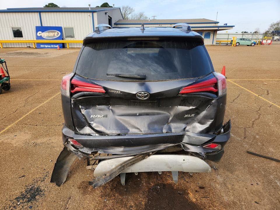 2018 TOYOTA RAV4 ADVENTURE 6