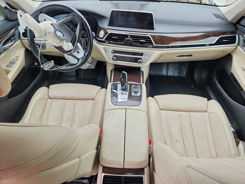 2020 BMW 740 I 8