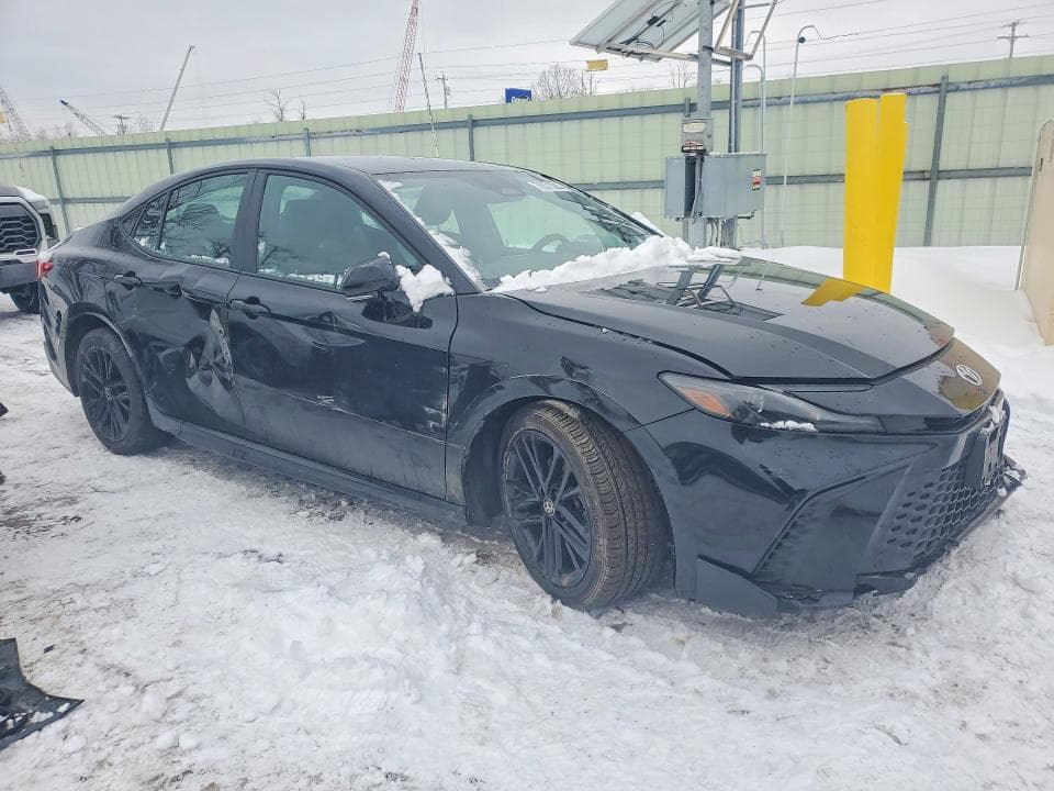 2025 TOYOTA CAMRY 4