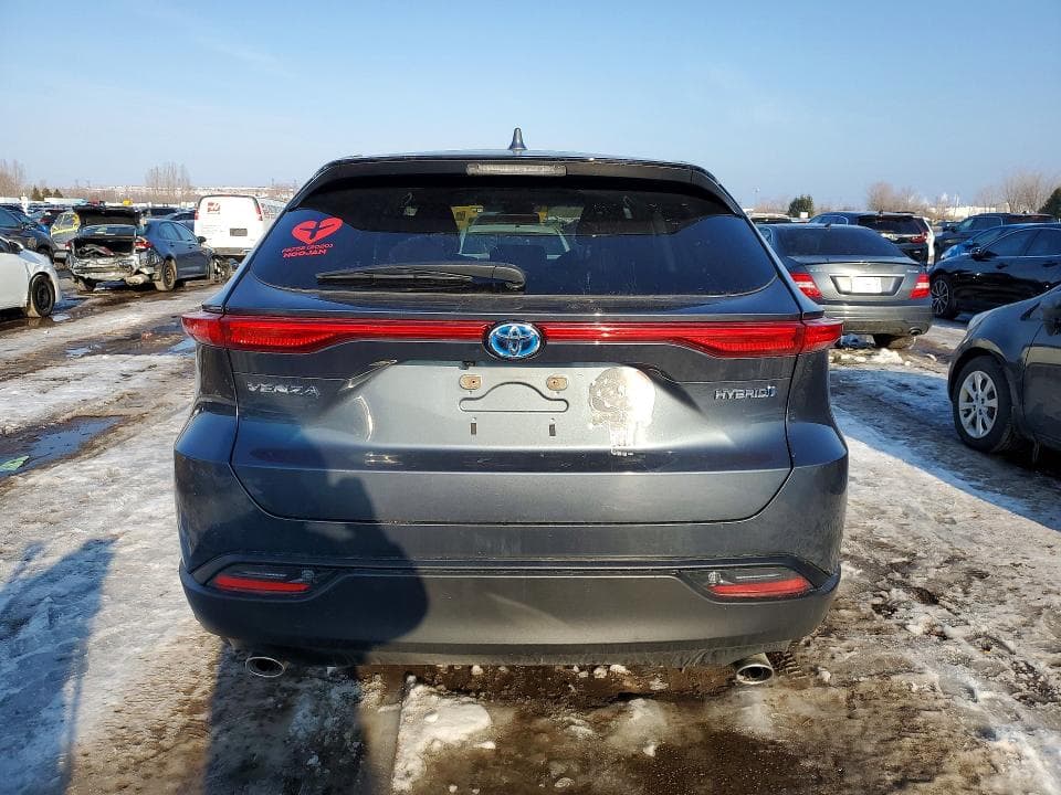2022 TOYOTA VENZA LE 6