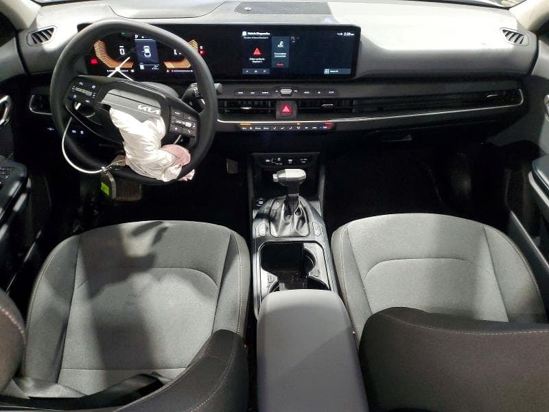 2025 KIA K4 LX LX 8