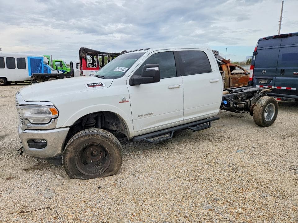2024 RAM 3500 CAB & CHASSIS L 1