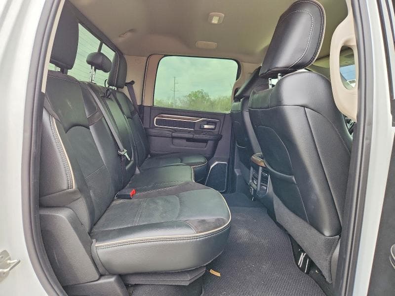 2024 RAM 3500 CAB & CHASSIS L 11
