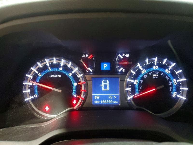 2018 TOYOTA 4RUNNER SR5 SR5 9