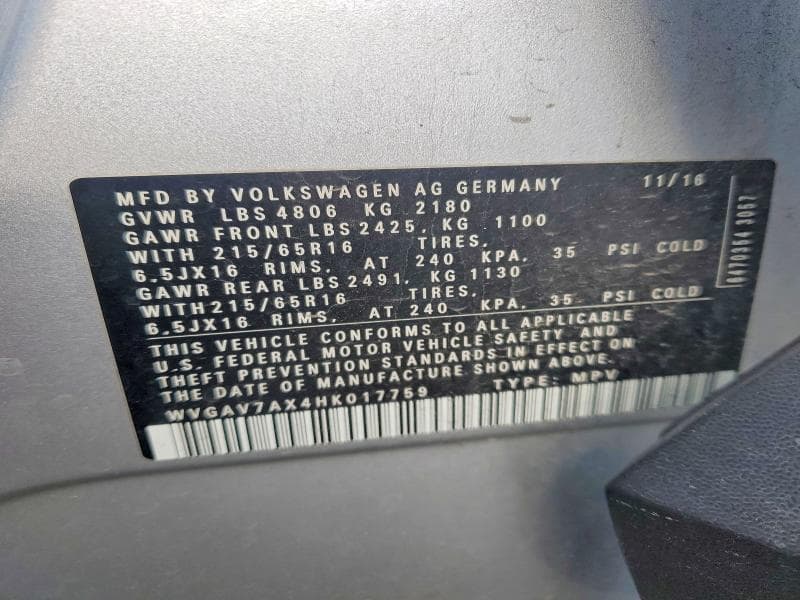 2017 VOLKSWAGEN TIGUAN S 13