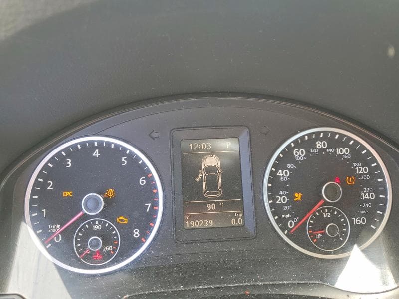 2017 VOLKSWAGEN TIGUAN S 9