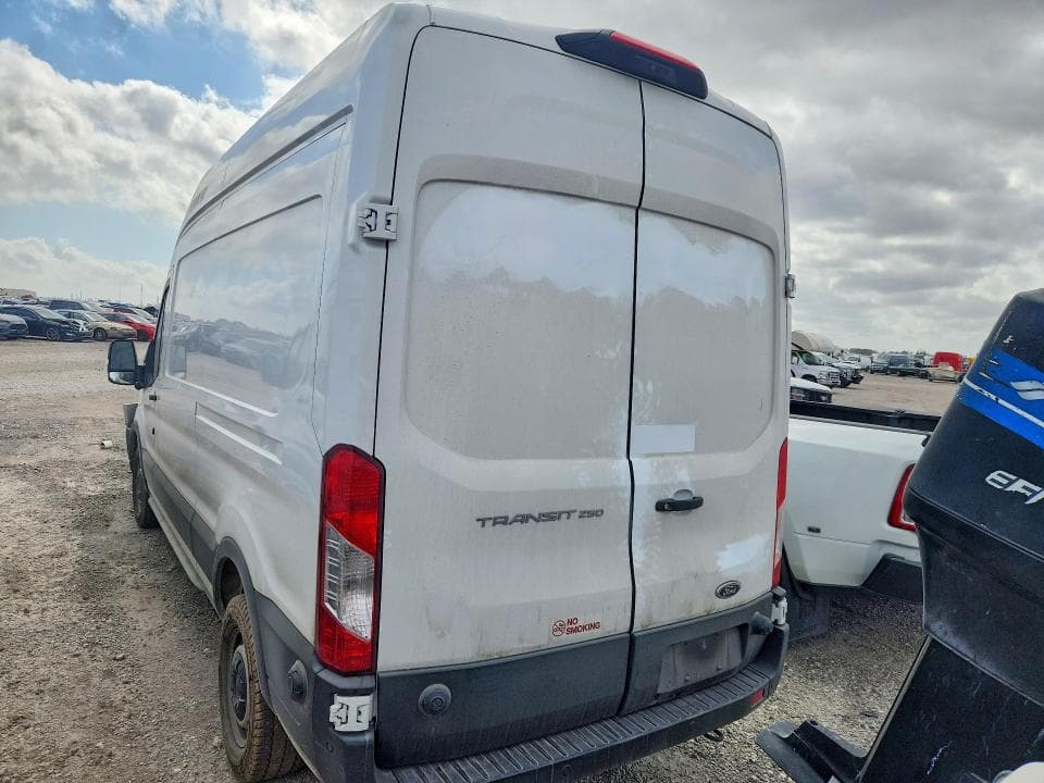 2025 FORD TRANSIT T-250 6