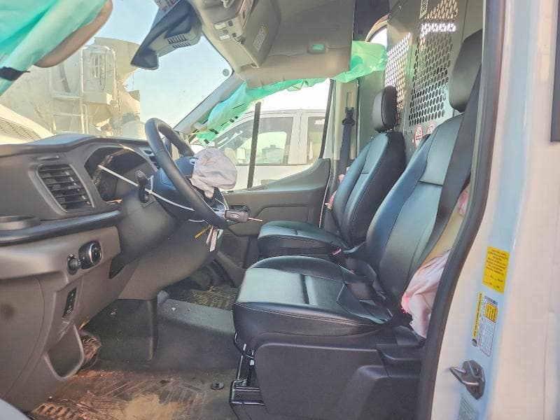 2025 FORD TRANSIT T-250 7