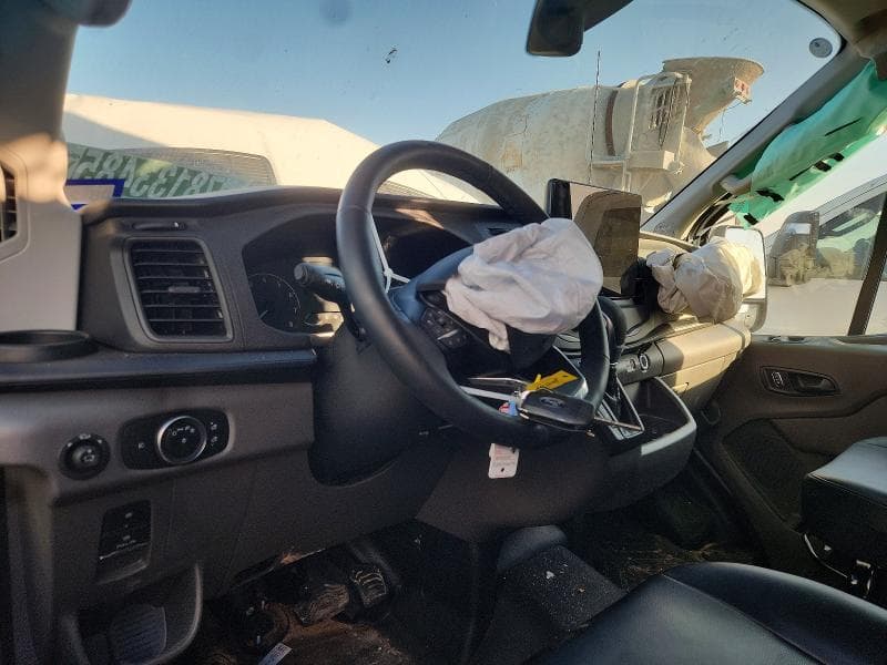 2025 FORD TRANSIT T-250 8