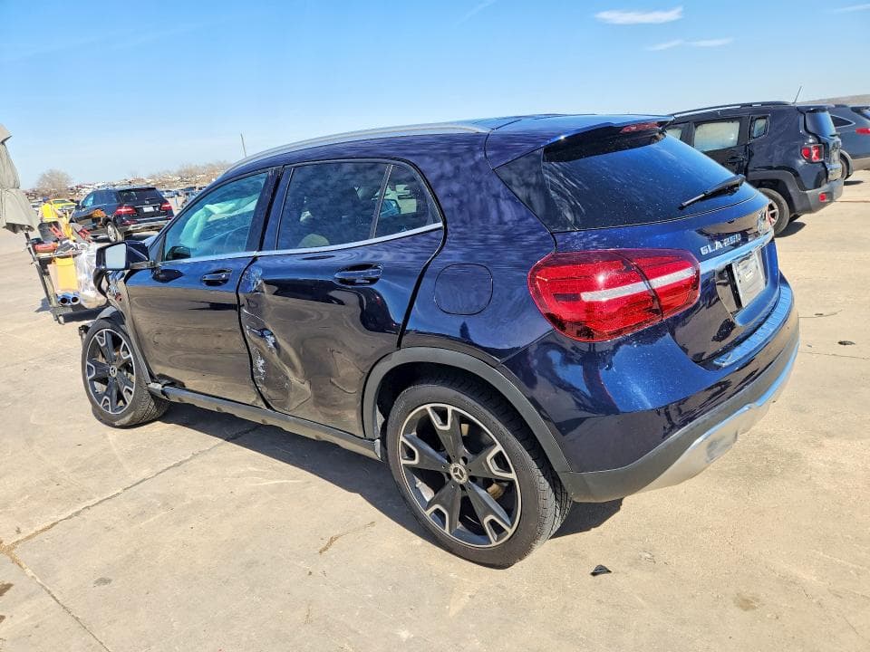 2019 MERCEDES-BENZ GLA 250 250 2