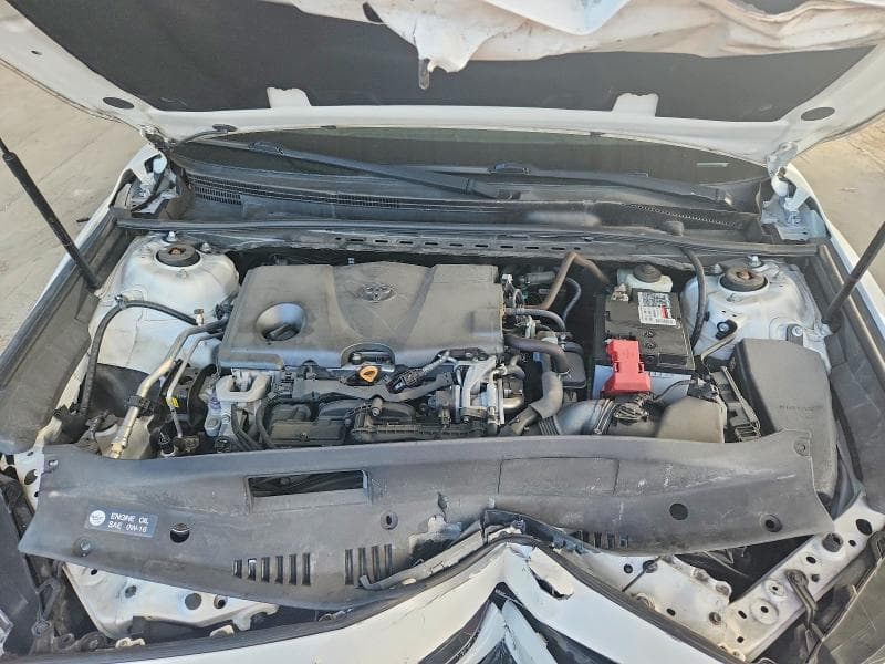 2020 TOYOTA CAMRY LE 11