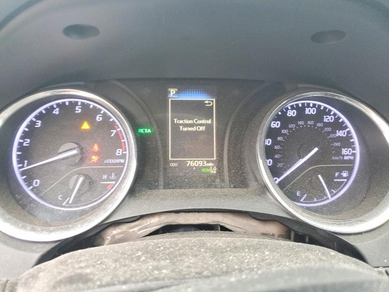 2019 TOYOTA CAMRY L L 9