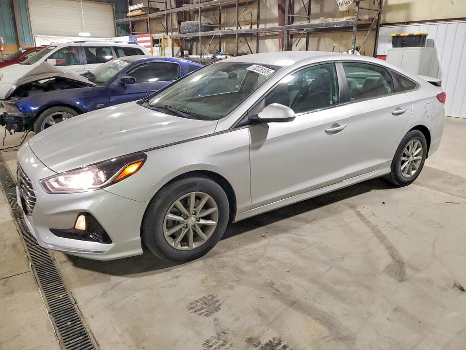 2019 HYUNDAI SONATA SE 1