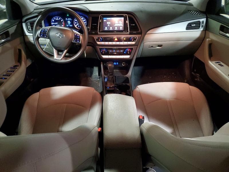 2019 HYUNDAI SONATA SE 8