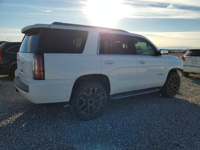2019 GMC YUKON SLT 3