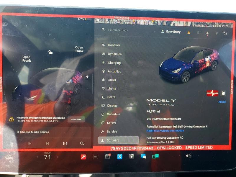 2024 TESLA MODEL Y 9