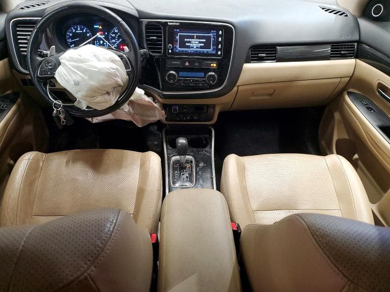2018 MITSUBISHI OUTLANDER GT 8