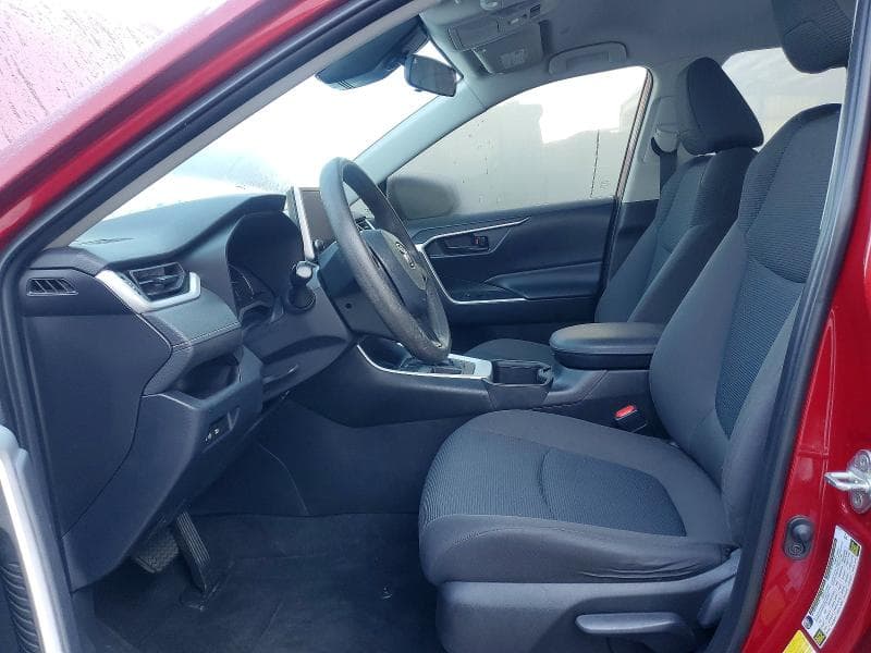2023 TOYOTA RAV4 LE 7