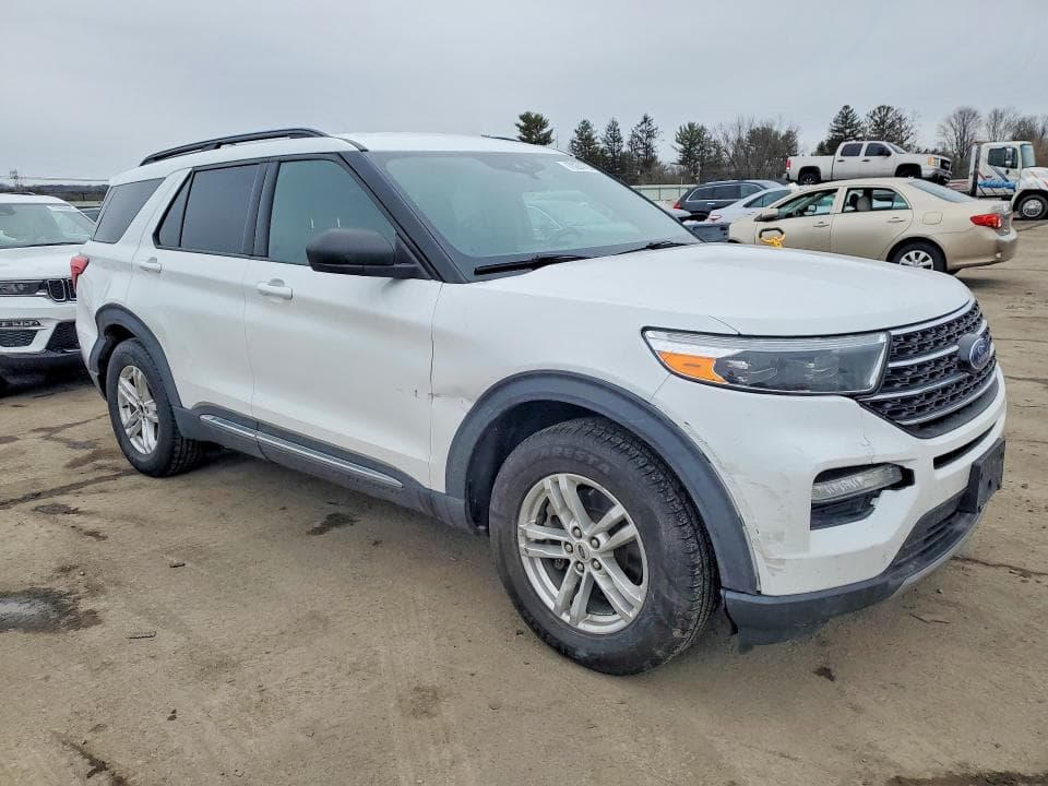 2020 FORD EXPLORER XLT 4