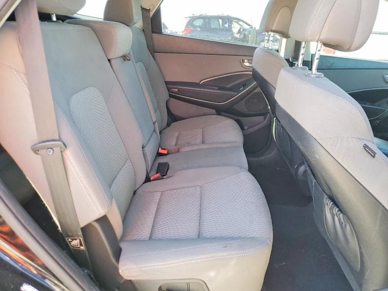 2017 HYUNDAI SANTA FE SE SE 11
