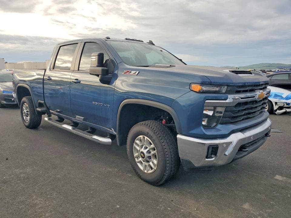 2025 CHEVROLET SILVERADO K2500 HEAVY DUTY LT 4