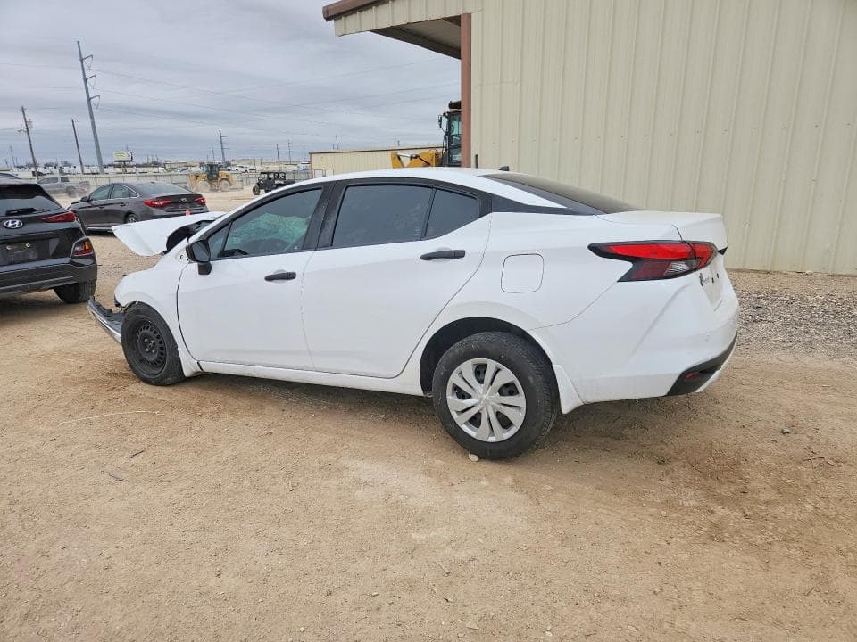 2021 NISSAN VERSA 2