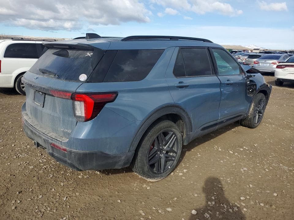 2025 FORD EXPLORER ST-LINE 3
