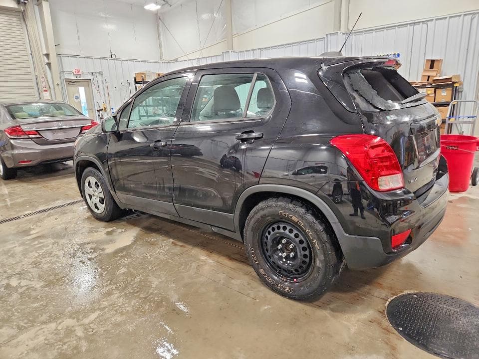 2019 CHEVROLET TRAX LS 2