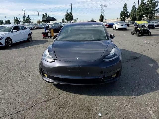 2018 TESLA MODEL 3 13