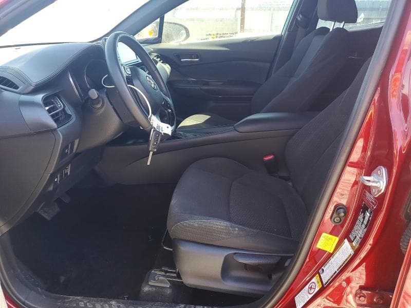 2018 TOYOTA C-HR XLE 7