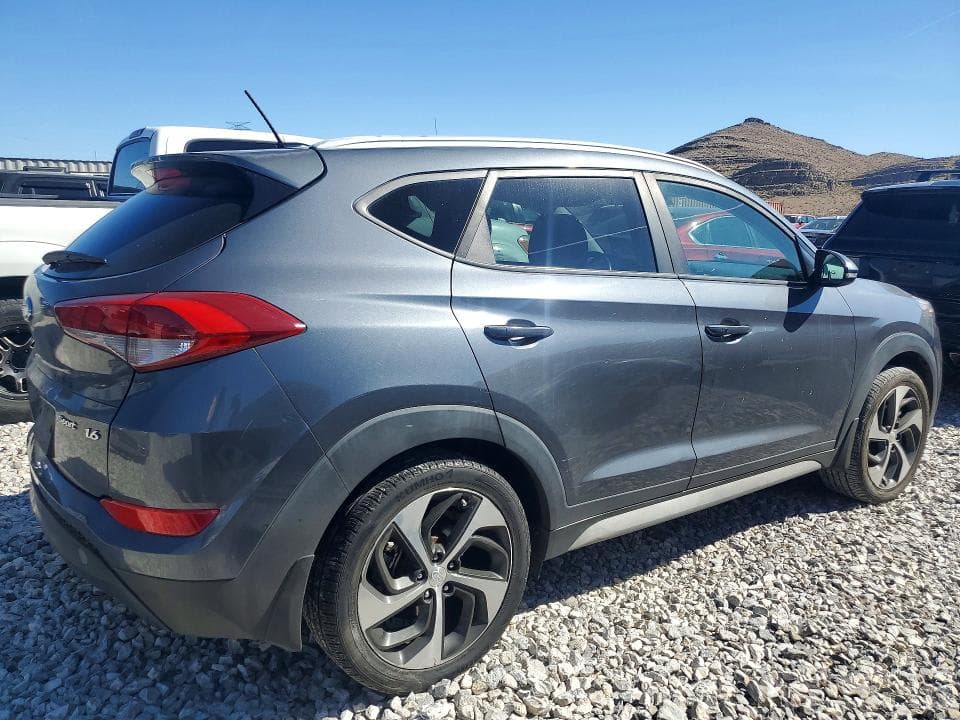 2017 HYUNDAI TUCSON 3
