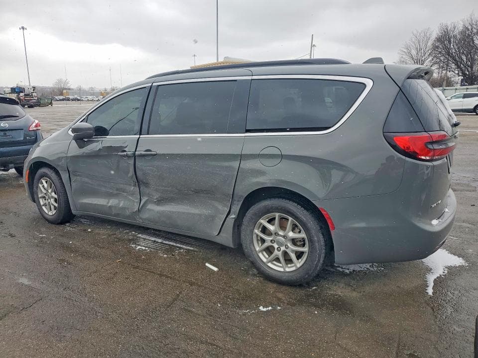 2022 CHRYSLER PACIFICA TOURING L 2