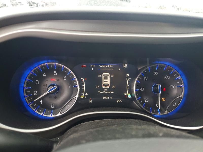 2022 CHRYSLER PACIFICA TOURING L 9