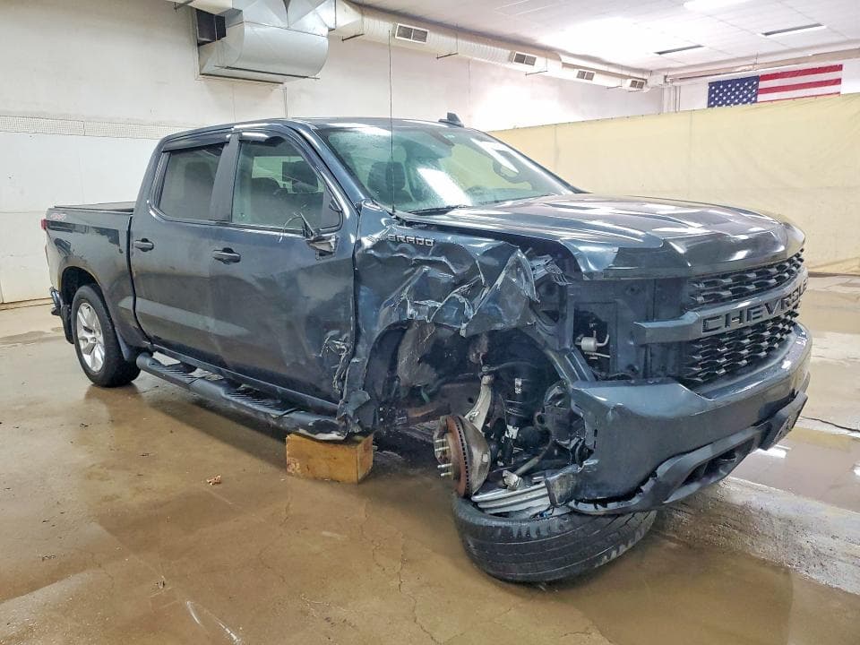 2019 CHEVROLET SILVERADO K1500 CUSTOM 4
