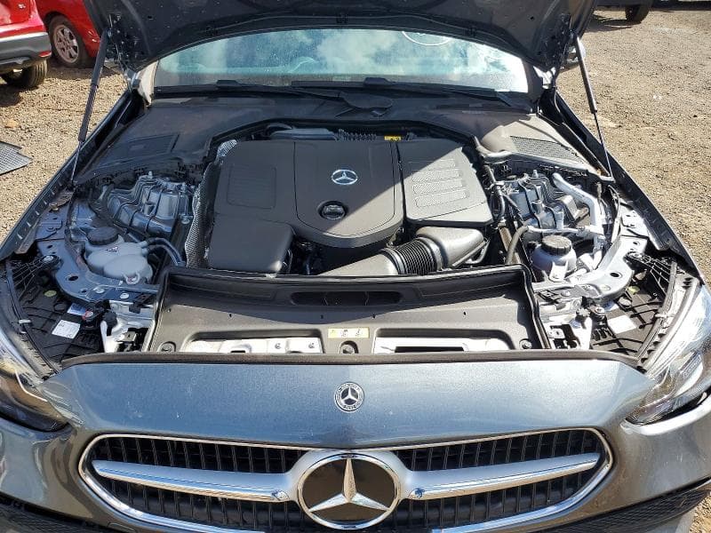 2025 MERCEDES-BENZ C 300 300 11
