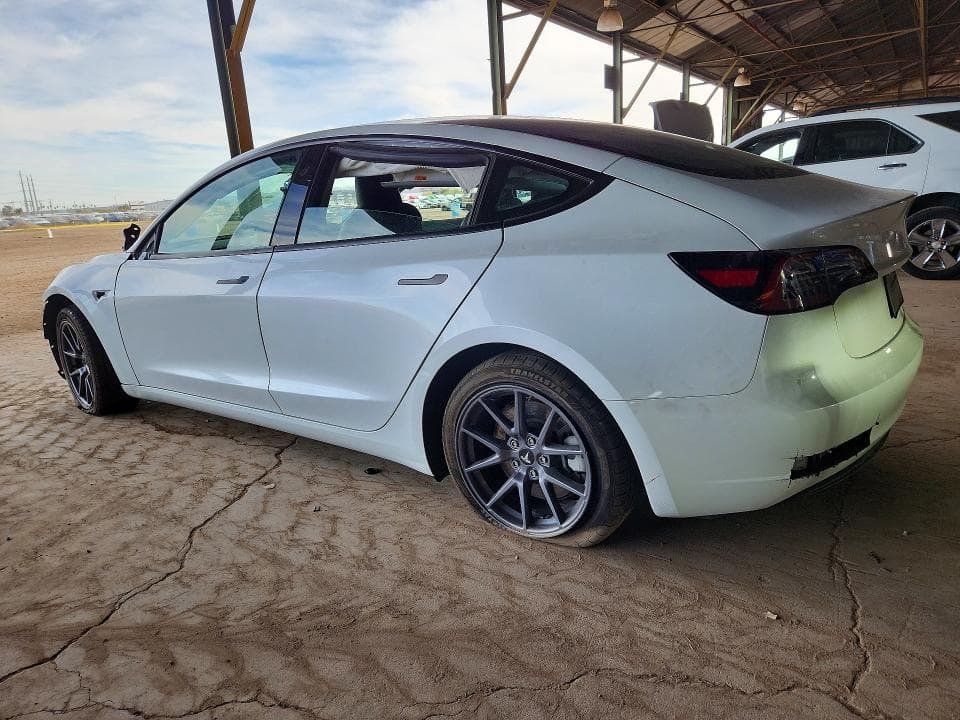 2023 TESLA MODEL 3 2