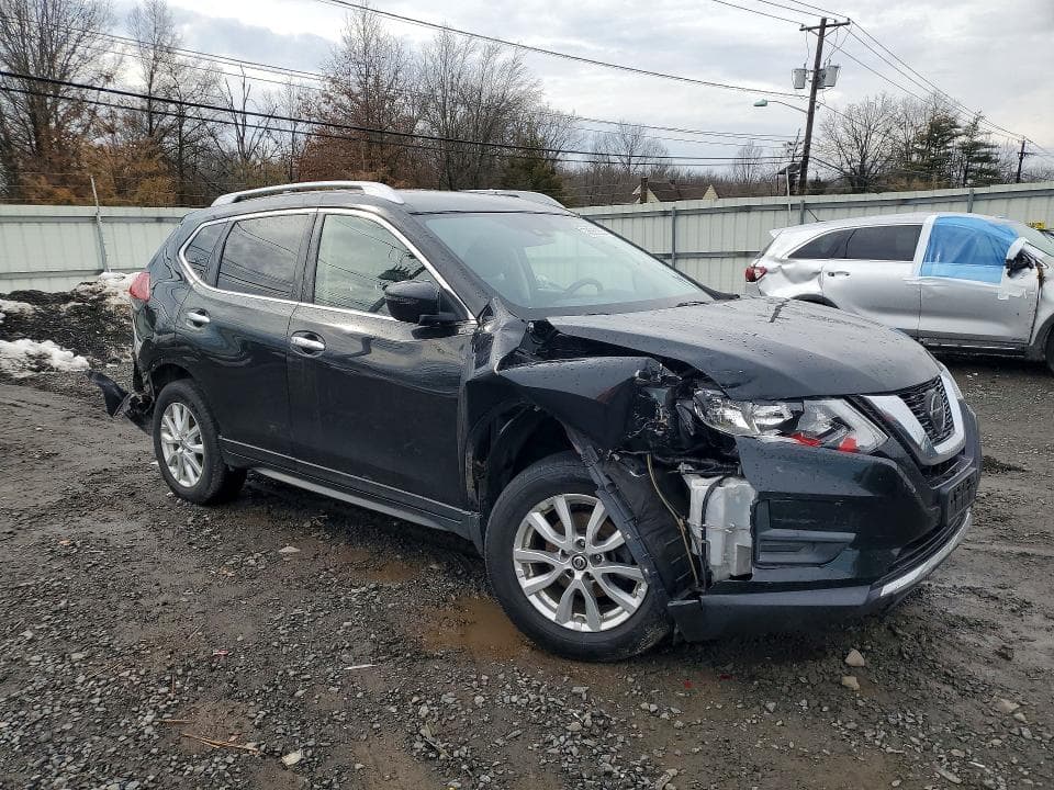 2020 NISSAN ROGUE SV 4