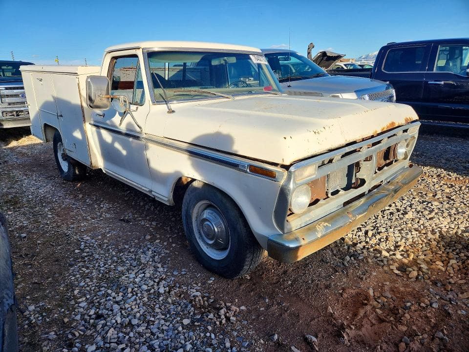1973 FORD F250 4