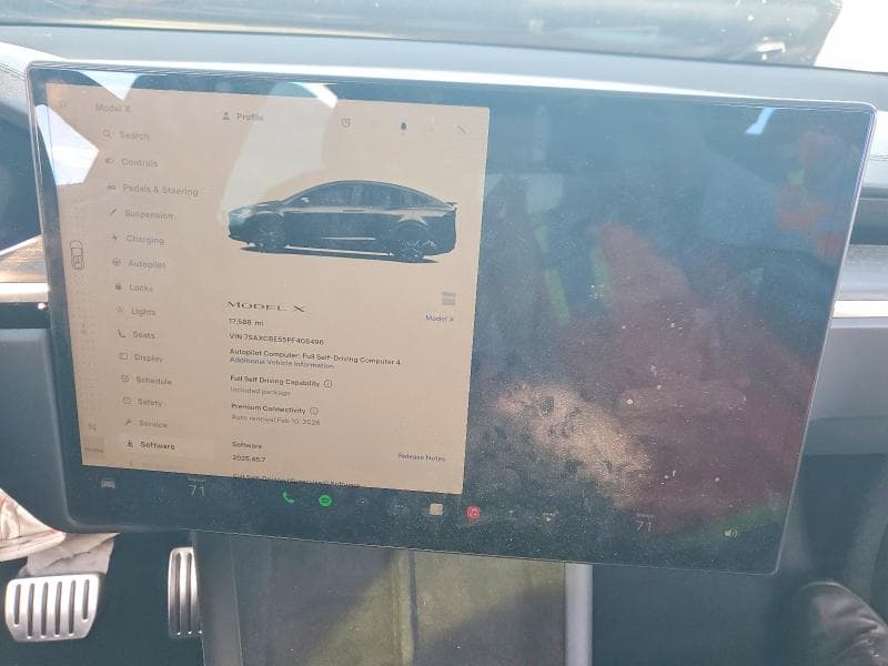2023 TESLA MODEL X 9